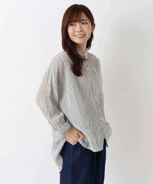 one'sterrace(ワンズテラス)の「コットンワッシャーブラウス(シャツ/ブラウス・レディース・アイボリー系8/ブラック系8/ブルー系その他7・02)」の1枚目の写真
