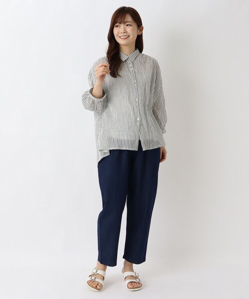 one'sterrace(ワンズテラス)の「コットンワッシャーブラウス(シャツ/ブラウス・レディース・アイボリー系8/ブラック系8/ブルー系その他7・02)」の13枚目の写真