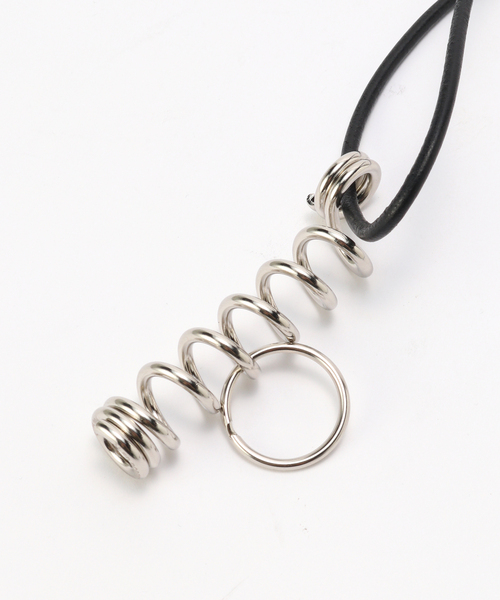 ED ROBERT JUDSON（エドロバートジャドソン）の「ED ROBERT JUDSON / エドロバート ジャドソン coil neck holder（キーケース/キーアクセサリー・メンズ・ブラック・FREE）」の3枚目の写真