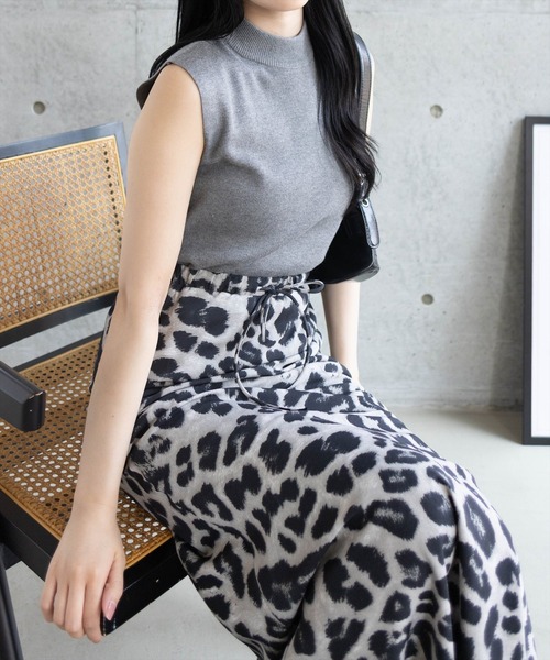 CLEAR BASIC（クリアベーシック）の「ミラノリブノースリーブニットトップス [着回し力抜群 オフィスカジュアル]≪SS新作≫（ニット/セーター・レディース・ピンク/レモンイエロー/ブルー/オフホワイト/ブラック/グレー系その他/グレー/ブラウン/ボルドー・F）」の14枚目の写真