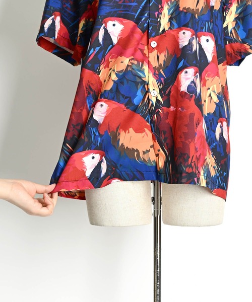 MARAI(マーライ)の「オウム 鳥 シャツ トリ 柄 総柄 アニマル柄 ブラウス 半袖シャツ(シャツ/ブラウス・レディース・A・MEDIUM/X-LARGE)」の11枚目の写真
