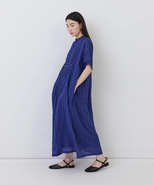 conges payes ADIEU TRISTESSE（コンジェ ペイエ アデュートリステス）の「コードトリミングコットンシャーリングワンピース（ワンピース・レディース・ホワイト系その他/ブルー系その他/グレー系その他・38）」の5枚目の写真