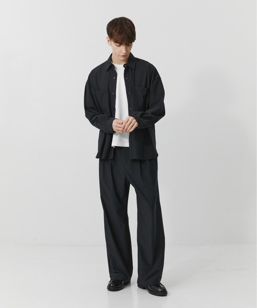 PUBLIC TOKYO（パブリックトウキョウ）の「Air tool lite cool リラックスロングスリーブシャツ  /ウォッシャブル/夏服/ストレッチ/伸縮性/通気性/防シワ性/UVカット/セットアップ（シャツ/ブラウス・メンズ・ブラック/オリーブ/ダークブラウン/ダークグレー・1/2）」の6枚目の写真