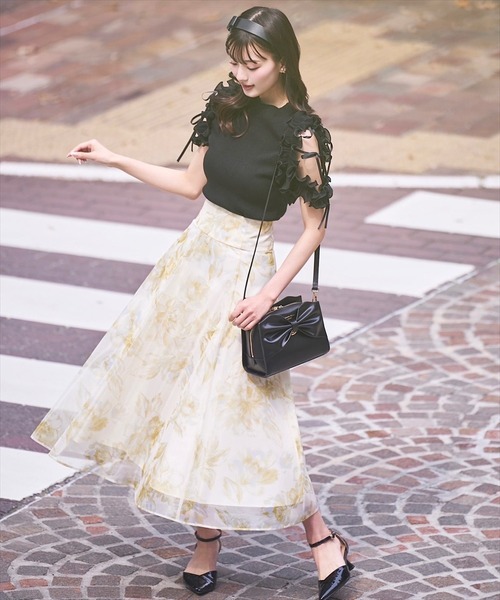 SWINGLE（スウィングル）の「プリーツフリルフリルニットプルオーバー（ニット/セーター・レディース・ピンク/ブラック/オフホワイト・FREE）」の13枚目の写真