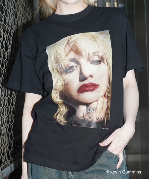 CULTURE SUPPLY（カルチャー サプライ）の「Photo Tee Courtney Love 1（Tシャツ/カットソー・メンズ・ホワイト/ブラック・MEDIUM/LARGE/X-LARGE/SHORT）」の10枚目の写真