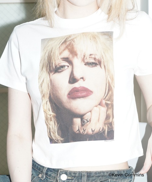 CULTURE SUPPLY（カルチャー サプライ）の「Photo Tee Courtney Love 1（Tシャツ/カットソー・メンズ・ホワイト/ブラック・MEDIUM/LARGE/X-LARGE/SHORT）」の11枚目の写真