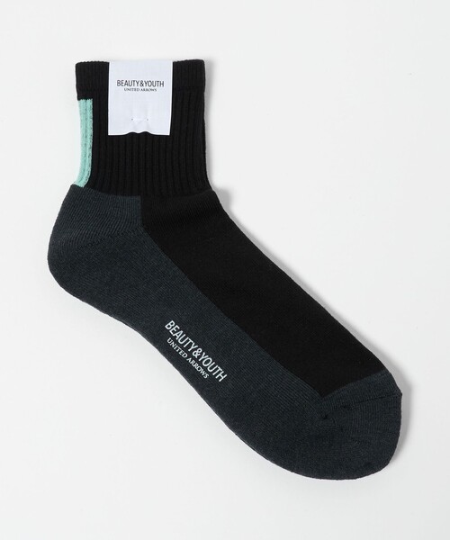 BEAUTY&YOUTH UNITED ARROWS(ビューティーアンドユースユナイテッドアローズ)の「バック ライン クォーター ソックス(ソックス/靴下・メンズ・オフホワイト/ブラック/ベージュ/ホワイト・FREE)」の1枚目の写真