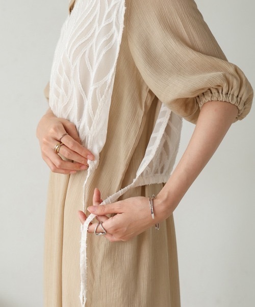 Bab(バブ)の「【S・Mサイズ展開】レイヤード風サイドスリットワンピース(ワンピース・レディース・アイボリー/ベージュ・MEDIUM/SMALL)」の18枚目の写真