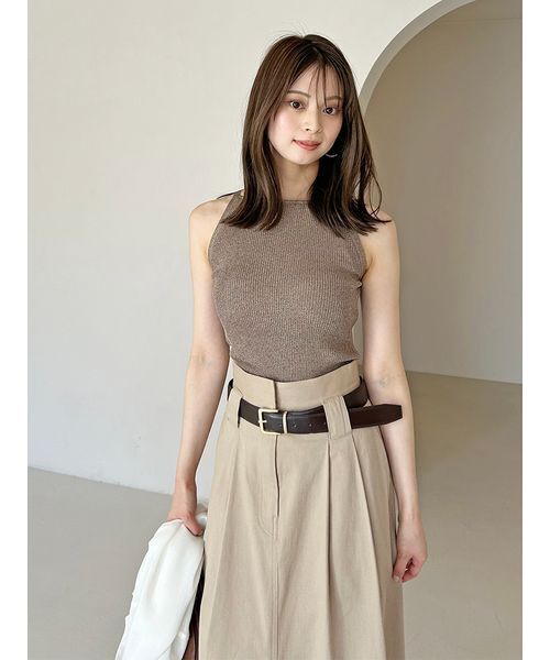 SNIDEL（スナイデル）の「カップインキャミニットプルオーバー（ニット/セーター・レディース・ブラック/ピンクベージュ/ブロンズ/シルバー・F）」の4枚目の写真