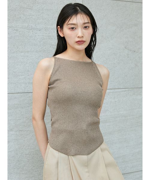 SNIDEL（スナイデル）の「カップインキャミニットプルオーバー（ニット/セーター・レディース・ブラック/ピンクベージュ/ブロンズ/シルバー・F）」の9枚目の写真