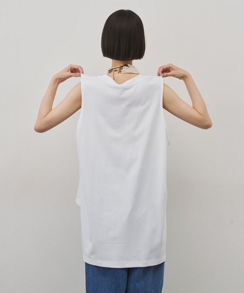 J1U by LA BELLE ETUDE(ジユウバイラベルエチュード)の「フィッシュテールリラックスタンクトップ(Tシャツ/カットソー・レディース・ブラック/その他/ホワイト/ピンク・FREE)」の9枚目の写真
