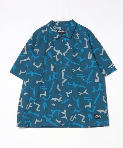 WILD THINGS（ワイルドシングス）の「プリント スラント S/S シャツ│PRINT SLANT S/S SHIRT（Tシャツ/カットソー・メンズ・レオパード/グリーン系その他/グレー系その他/ウッドランド/ブルー系その他・S/M/L/XL）」の3枚目の写真