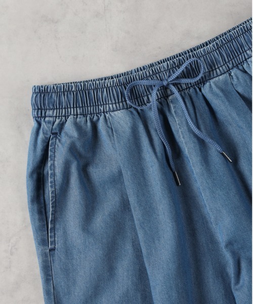 Right-on（ライトオン）の「【店頭で人気】【HONEYSUCKLE ROSE】ライトオンスワイドデニムイージーパンツ(サラサラ/軽量/ウエストゴム)（その他パンツ・レディース・サックスブルー/ブルー・M/L）」の5枚目の写真