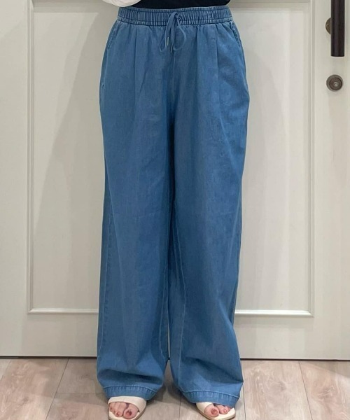 Right-on（ライトオン）の「【店頭で人気】【HONEYSUCKLE ROSE】ライトオンスワイドデニムイージーパンツ(サラサラ/軽量/ウエストゴム)（その他パンツ・レディース・サックスブルー/ブルー・M/L）」の13枚目の写真