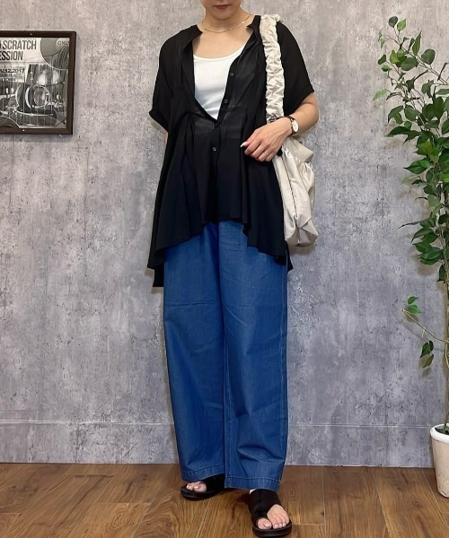 Right-on（ライトオン）の「【店頭で人気】【HONEYSUCKLE ROSE】ライトオンスワイドデニムイージーパンツ(サラサラ/軽量/ウエストゴム)（その他パンツ・レディース・サックスブルー/ブルー・M/L）」の17枚目の写真