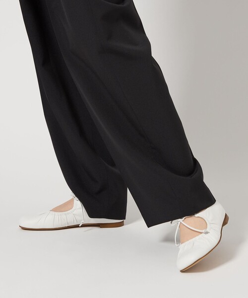 ODETTE E ODILE（オデットエオディール）の「ギャザートップバレエフラット10↑（バレエシューズ・レディース・シルバー/ブラック/ホワイト・22cm/22.5cm/23cm/23.5cm/25cm/24cm/24.5cm）」の18枚目の写真