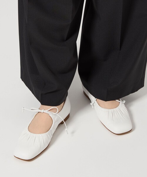 ODETTE E ODILE（オデットエオディール）の「ギャザートップバレエフラット10↑（バレエシューズ・レディース・シルバー/ブラック/ホワイト・22cm/22.5cm/23cm/23.5cm/25cm/24cm/24.5cm）」の19枚目の写真