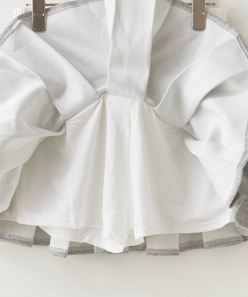 ROOPTOKYO(ループトウキョウ)の「Ribbed Lace Pleated Miniskirt / リブレース プリーツミニスカート 秋物 秋服 2026年秋冬(スカート・レディース・キャメル/グレー/ブラック・FREE)」の4枚目の写真