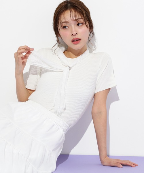 JILL by JILL STUART(ジルバイジルスチュアート)の「◇レーススカーフ付ニットトップス(ニット/セーター・レディース・ブルー/ホワイト/ピンク・FREE)」の2枚目の写真