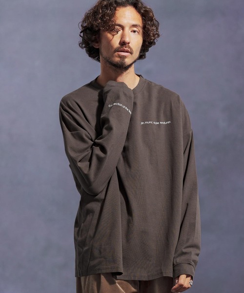 Jih Nunc(ジーヌンク)の「mlt5309-オーガニックコットンプリントロングスリーブTシャツ(Jih Nunc style)(Tシャツ/カットソー・メンズ・パープル/チャコール・M/S/L)」の4枚目の写真