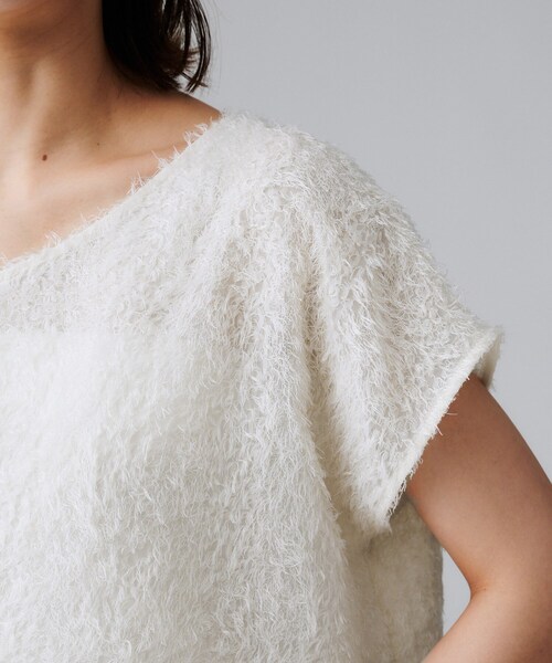 UNTITLED（アンタイトル）の「【セットアップ可/洗える】フェザーフレンチスリーブブラウス（シャツ/ブラウス・レディース・アイボリー/ブラック・00/02/04/44/48/50）」の14枚目の写真