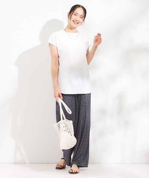 SHOO・LA・RUE(シューラルー)の「【S-LL/汗ジミ軽減/ひんやり/UV】インせず着られる フレンチスリーブTシャツ(Tシャツ/カットソー・レディース・ブラウン系/チャコールグレー/ホワイト/ライトブルー・01/04/03/02)」の15枚目の写真