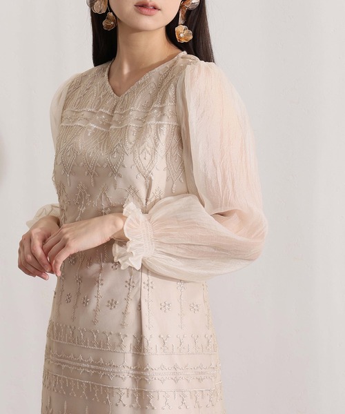 PourVous(プールヴー)の「ロング&袖あり フォーマル Vネック タイト レース アップリボン シアースリーブセレモニー 結婚式 二次会 パーティー ドレス オケージョンドレス 同窓会 成人式 お呼ばれ 謝恩会 20代 30代(ドレス・レディース・ベージュ/ブラック/カーキ/シルバー・S/M/L)」の2枚目の写真