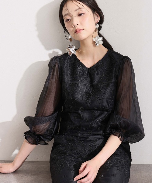 PourVous(プールヴー)の「ロング&袖あり フォーマル Vネック タイト レース アップリボン シアースリーブセレモニー 結婚式 二次会 パーティー ドレス オケージョンドレス 同窓会 成人式 お呼ばれ 謝恩会 20代 30代(ドレス・レディース・ベージュ/ブラック/カーキ/シルバー・S/M/L)」の6枚目の写真