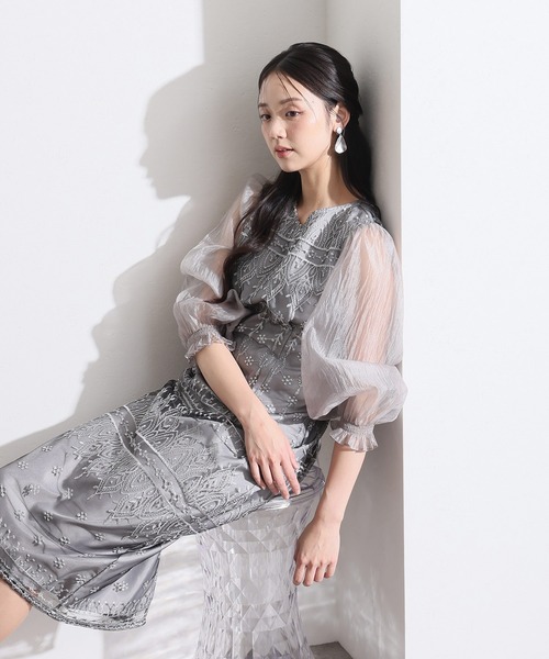 PourVous(プールヴー)の「ロング&袖あり フォーマル Vネック タイト レース アップリボン シアースリーブセレモニー 結婚式 二次会 パーティー ドレス オケージョンドレス 同窓会 成人式 お呼ばれ 謝恩会 20代 30代(ドレス・レディース・ベージュ/ブラック/カーキ/シルバー・S/M/L)」の10枚目の写真