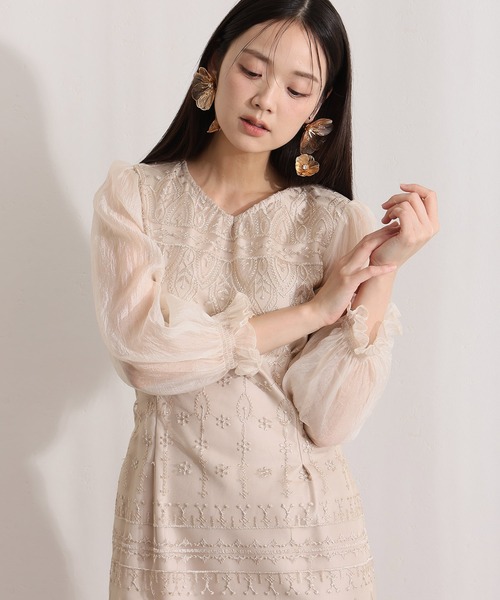 PourVous(プールヴー)の「ロング&袖あり フォーマル Vネック タイト レース アップリボン シアースリーブセレモニー 結婚式 二次会 パーティー ドレス オケージョンドレス 同窓会 成人式 お呼ばれ 謝恩会 20代 30代(ドレス・レディース・ベージュ/ブラック/カーキ/シルバー・S/M/L)」の16枚目の写真