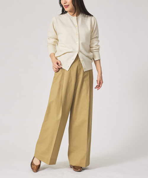 Au BANNISTER（オゥバニスター）の「【Vibram/ヴィブラムソール】Ｖカットフラットパンプス（パンプス・レディース・オレンジ/ブロンズ/ブラック・37/35/38/39/36）」の5枚目の写真