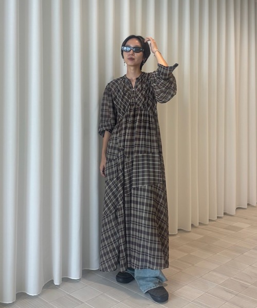 Ameri（アメリ）の「IRREGULAR PLAID PATTERN DRESS（ワンピース