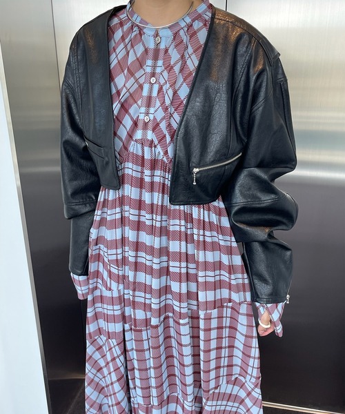 Ameri（アメリ）の「IRREGULAR PLAID PATTERN DRESS（ワンピース・レディース・サックスブルー/ブラウン・SMALL/MEDIUM）」の11枚目の写真