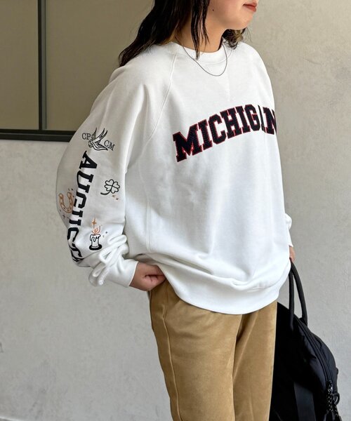CPCM(シーピーシーエム)の「落書き刺繍カレッジロゴスウェット(Tシャツ/カットソー・レディース・ブラック/アイボリー/ホワイト/ネイビー・MEDIUM/LARGE)」の11枚目の写真