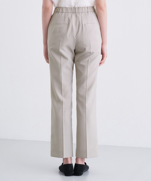 INDIVI（インディヴィ）の「【UVケア】ライトスリムストレートパンツ（その他パンツ・レディース・ナチュラル/ネイビー・40/38/36/15 /13/05/03/19）」の15枚目の写真