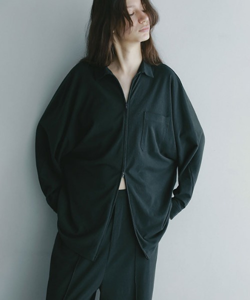 ETRE TOKYO（エトレトウキョウ）の「フロントファスナーカットシャツ（シャツ/ブラウス・レディース・ブラウン/チャコール/クリーム・FREE）」の3枚目の写真