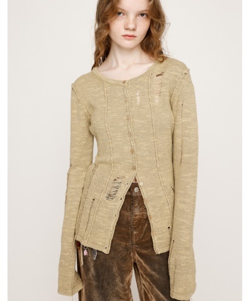 SLY（スライ）の「FRONT BUTTON CRASH C/D フロントボタン クラッシュ カーディガン 秋服（カーディガン/ボレロ・レディース・オフホワイト/ブラック/ベージュ・FREE）」の3枚目の写真