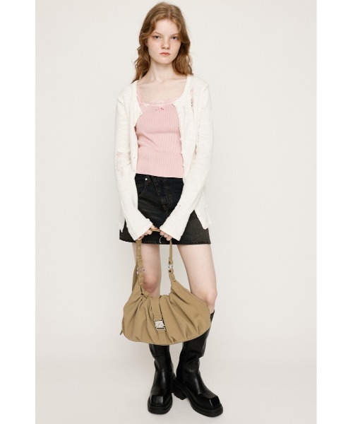 SLY（スライ）の「FRONT BUTTON CRASH C/D フロントボタン クラッシュ カーディガン 秋服（カーディガン/ボレロ・レディース・オフホワイト/ブラック/ベージュ・FREE）」の4枚目の写真