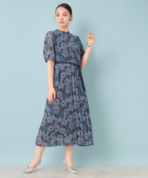 Sunauna（スーナウーナ）の「【&yours project／SS～L】レース柄プリーツワンピース（ワンピース・レディース・ネイビー系/パープル系5/グリーン系その他2・40/38/36/34）」の8枚目の写真