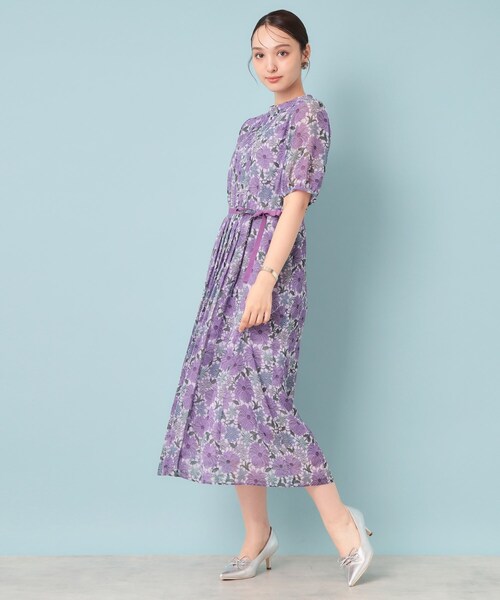 Sunauna（スーナウーナ）の「【&yours project／SS～L】レース柄プリーツワンピース（ワンピース・レディース・ネイビー系/パープル系5/グリーン系その他2・40/38/36/34）」の9枚目の写真