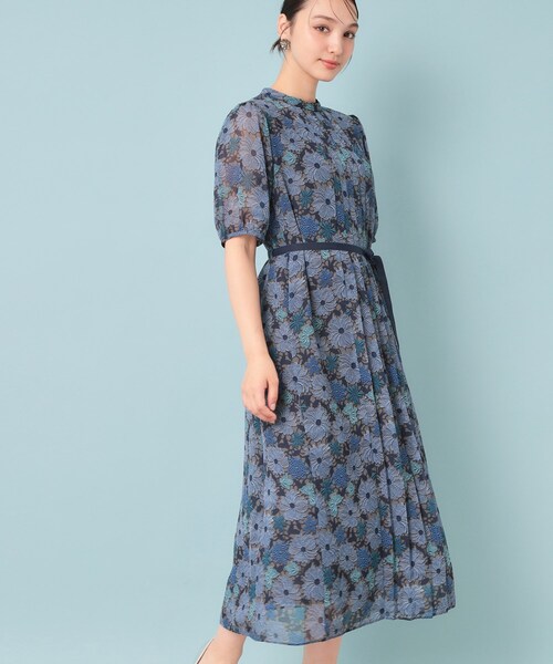 Sunauna（スーナウーナ）の「【&yours project／SS～L】レース柄プリーツワンピース（ワンピース・レディース・ネイビー系/パープル系5/グリーン系その他2・40/38/36/34）」の13枚目の写真