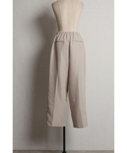 &. NOSTALGIA(アンドドットノスタルジア)の「サイドギャザーワイドパンツ(デニムパンツ・レディース・ブラック/グレイッシュベージュ・M)」の20枚目の写真