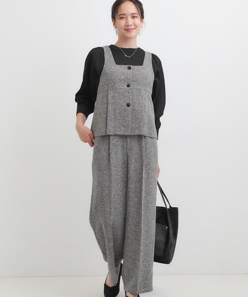 DRESKIP(ドレスキップ)の「【2点セット】着るだけで決まる クラシカルなツイード調セットアップ(セットアップ・レディース・ブラック系3/グレー系3/ベージュ系3・01/02/03/04)」の4枚目の写真