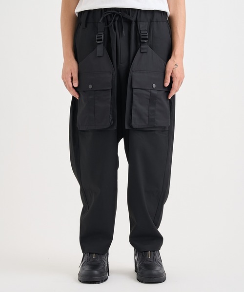 パンツ White Mountaineering SAROUEL PANTS 日本ブランド「WHITE MOUNTAINEERING 」とGRAMICCIによる”STRETCHED
