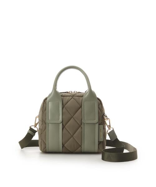 & chouette（アンドシュエット）の「ダイヤ型キルティングショルダーバッグ（ショルダーバッグ・レディース・ピンクベージュ/ブラック/ダルブルー系/カーキ・FREE）」の3枚目の写真