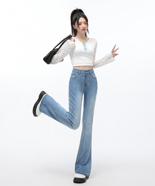 HANDO（ハンド）の「レディース 美脚 美シルエットフレアハイウエストデニムパンツ ブーツカット ストレッチ【オフィスカジュアル】【きれいめカジュアル】 韓国風（デニムパンツ・レディース・ブラック/ブルー・L/S/M/XL/XXL）」の8枚目の写真