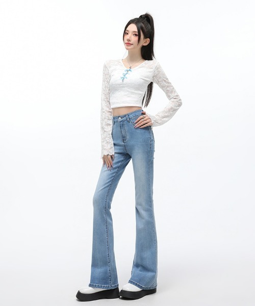 HANDO（ハンド）の「レディース 美脚 美シルエットフレアハイウエストデニムパンツ ブーツカット ストレッチ【オフィスカジュアル】【きれいめカジュアル】 韓国風（デニムパンツ・レディース・ブラック/ブルー・L/S/M/XL/XXL）」の9枚目の写真