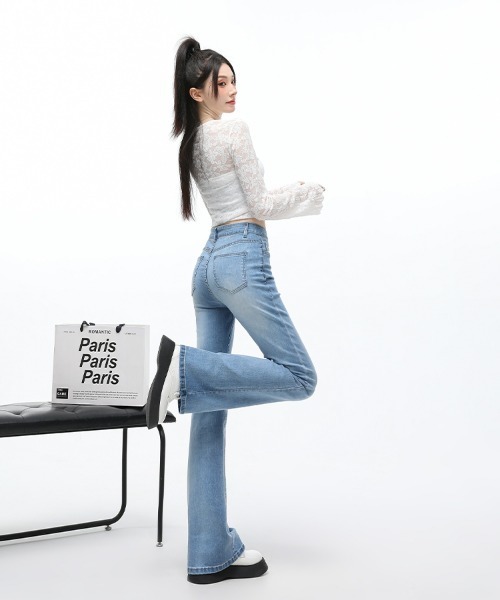 HANDO（ハンド）の「レディース 美脚 美シルエットフレアハイウエストデニムパンツ ブーツカット ストレッチ【オフィスカジュアル】【きれいめカジュアル】 韓国風（デニムパンツ・レディース・ブラック/ブルー・L/S/M/XL/XXL）」の15枚目の写真