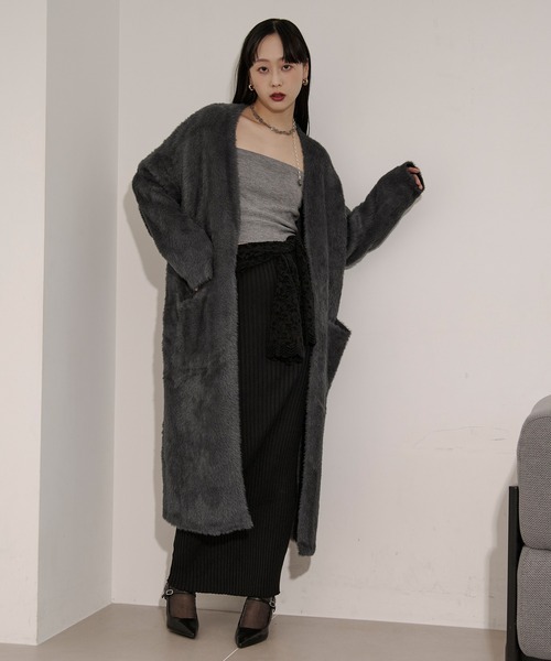 Ezick(エジック)の「shaggy gown シャギーロングカーディガン(カーディガン/ボレロ・レディース・ブラック/グレー/アイボリー・FREE)」の7枚目の写真