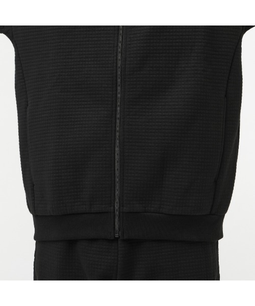 NEW BALANCE(ニューバランス)の「【別注】ニューバランス New Balance THE CITY キルティングニットジャケット 限定コラボ(ブルゾン・メンズ・オリーブ/ブラック/ダークグレー・S/M/L/LL/3L)」の9枚目の写真